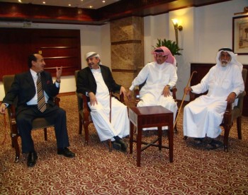 الشيخ صادق فى اجتماع مع السفير اليمني والشيخ المري بتاريخ11-10-2008